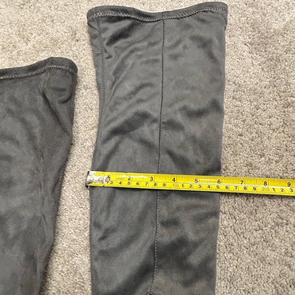 Aldo gray faux suede knee high over the knee flat boots Sz 7.5 low heel